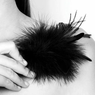 Метелочка Bijoux Indiscrets Pom Pom - feather tickler, numer zdjęcia 3