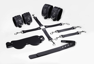 Набор для БДСМ 5 в 1 Feral Feelings BDSM Kit 5 Black, наручники, поножи, крестовина, маска, паддл, фото №2