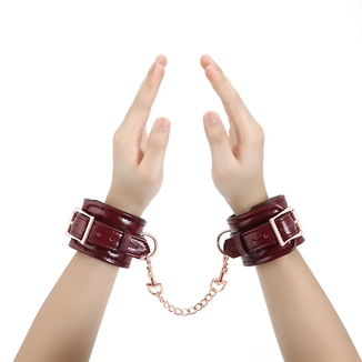 Кожаные наручники Liebe Seele Wine Red Wrist Cuffs, съемная цепочка-крепление, numer zdjęcia 10