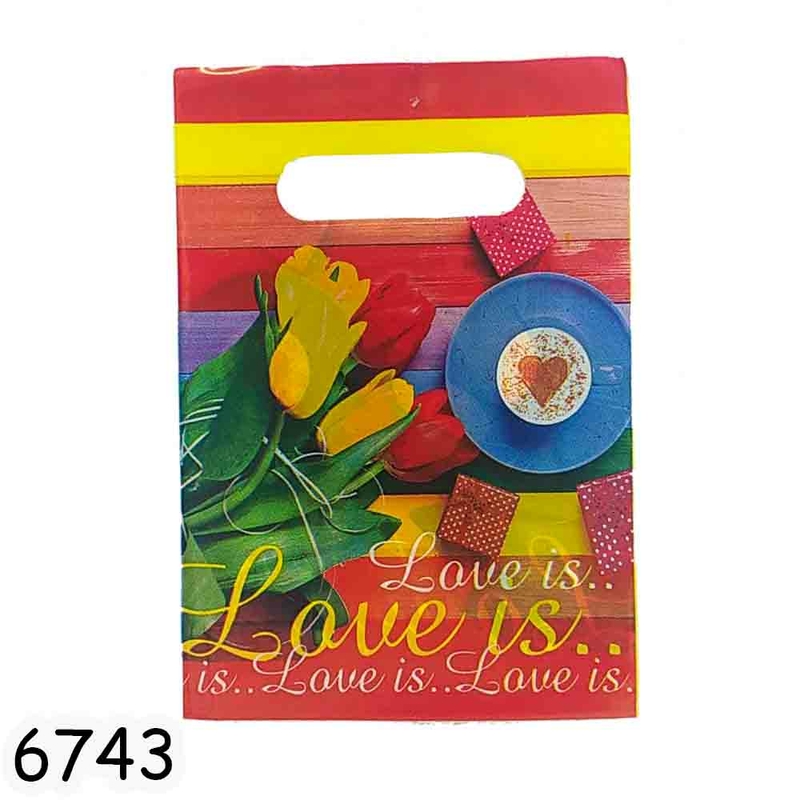 Пакет с прорезной ручкой Love is 15х20см арт. 6743 (100шт)