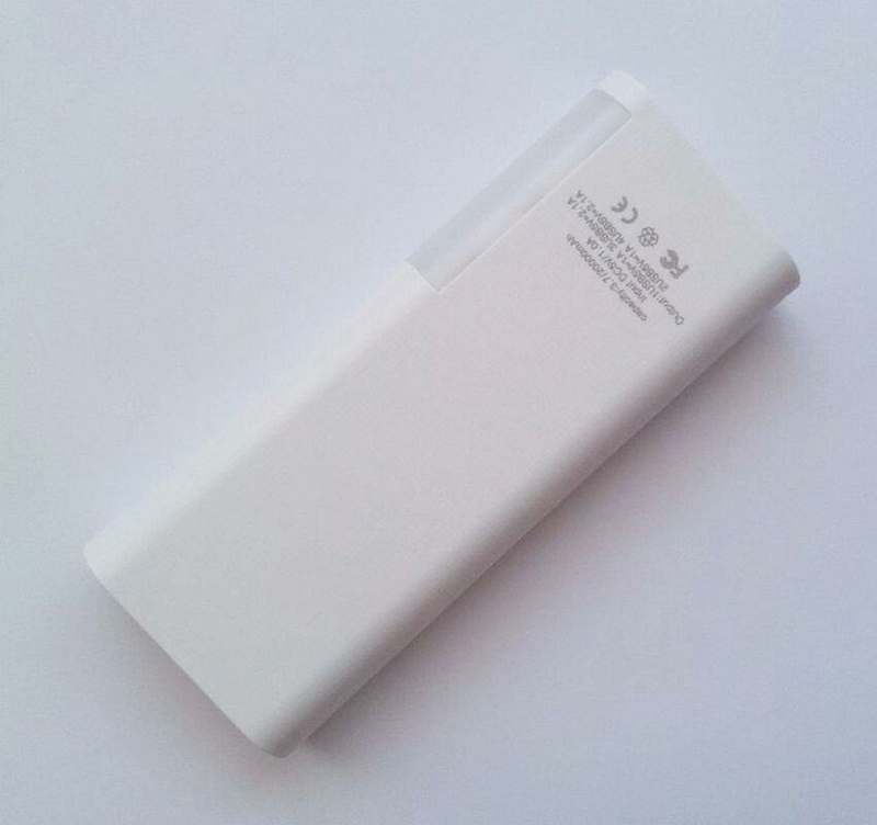 Портативное зарядное устройство Powerbank 20000 mah, 4 Usb (1a и 2a), фото №5