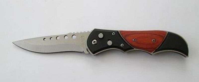Нож выкидной с фиксатором (b65)