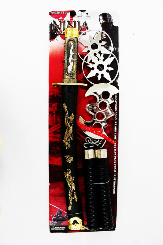 Zestaw broni "Ninja" 8424 miecz, nunchaku, shurikens, w kartonie. 50*24*7cm