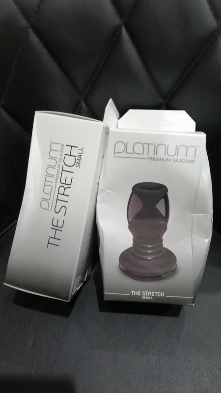 Анальный туннель Doc Johnson Platinum Premium Silicone - The Stretch Small - Black (мятая упаковка!), photo number 3