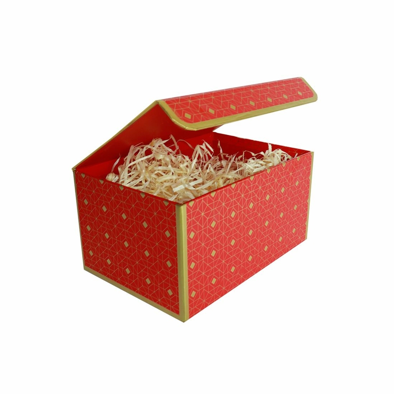 Подарочная коробка красная с золотым геометрическим рисунком, S — 20,2×14×10,5 см, фото №3
